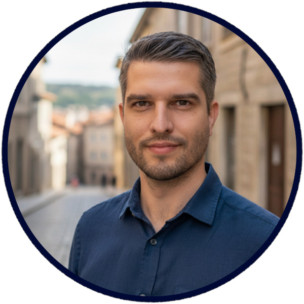 Julius Kalnietis headshot